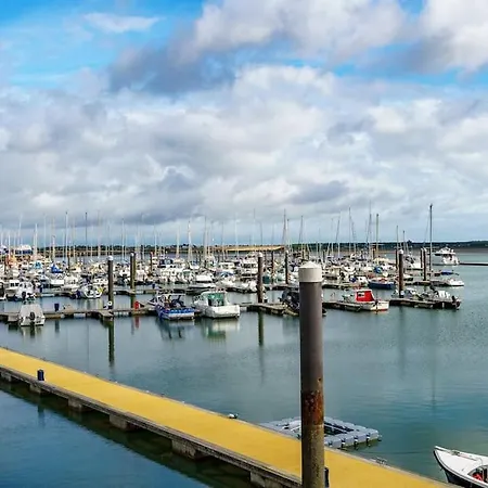 1 Bedroom Fully Furnished Malahide