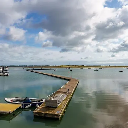 1 Bedroom Fully Furnished Διαμέρισμα